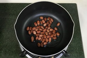 凉拌酸辣土豆丝的做法 步骤1