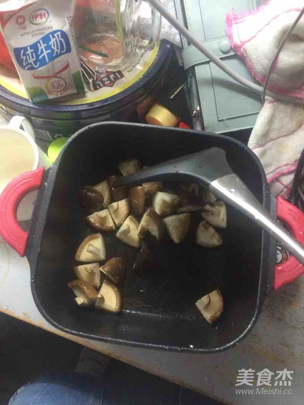 香菇豆腐汤的步骤
