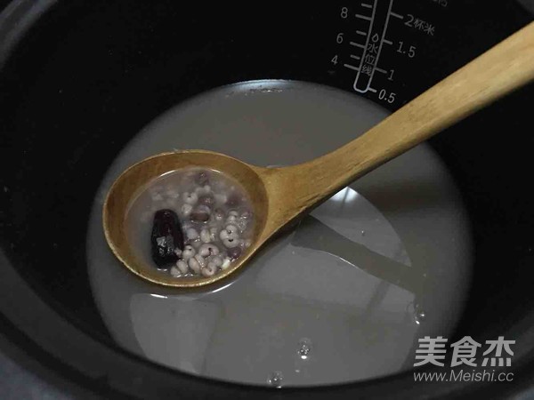 薏仁红豆粥的步骤