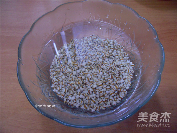 薏仁土茯苓大骨汤的步骤