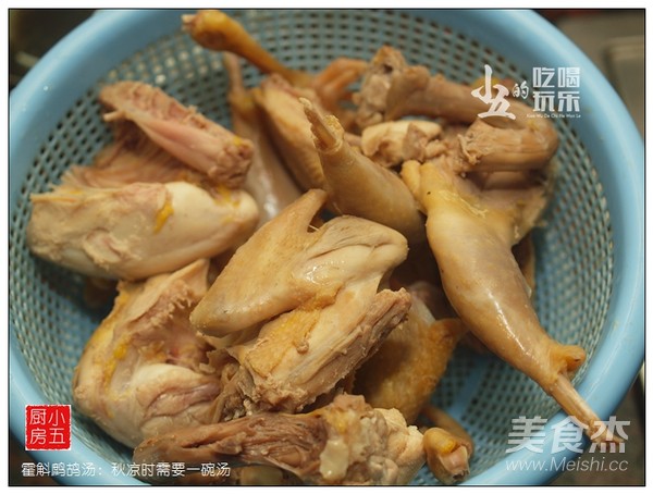 霍斛鹧鸪汤的步骤
