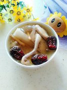 药材鸽子汤