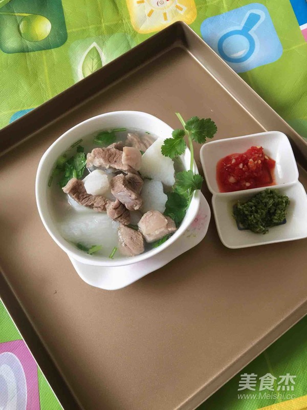 羊肉山药汤成品图