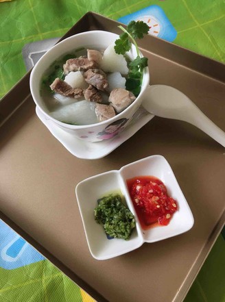 羊肉山药汤的做法