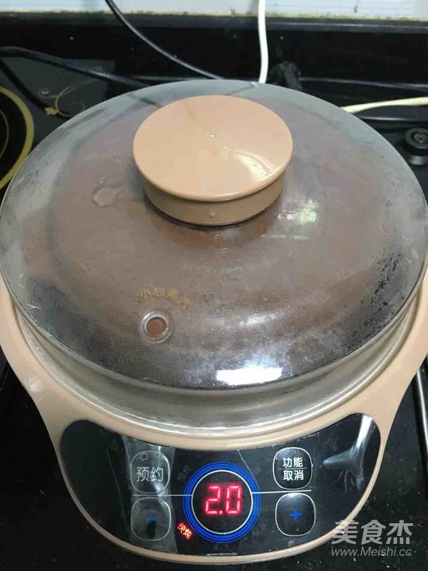 干鲍鱼炖鸡脚鸡肾汤的步骤
