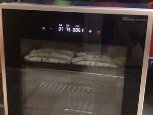 超软日式香葱芝士面包，快速中种法发酵，简易整形方法，新手必做的做法 步骤11