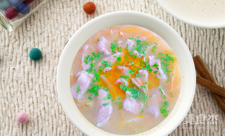 黄花菜肉汤成品图