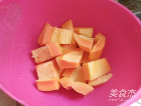 木瓜鸡爪丰胸去湿汤的步骤