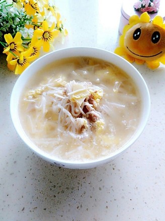 金针菇瘦肉鸡蛋汤的做法