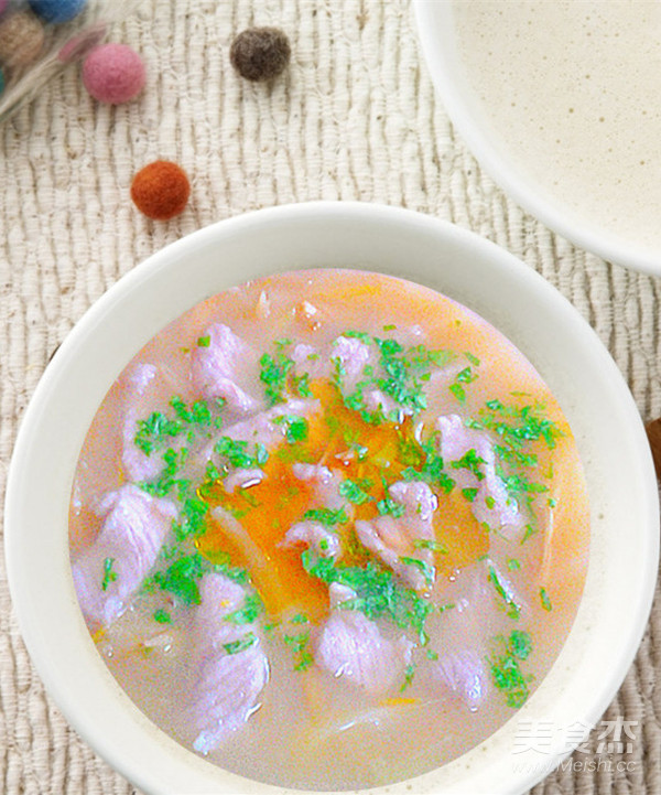 黄花菜肉汤成品图