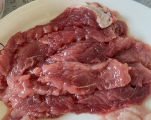 牛肉的腌制方法 好吃还嫩的做法 步骤1