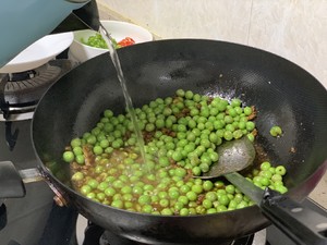 超下饭的豌豆肉沫的做法 步骤10