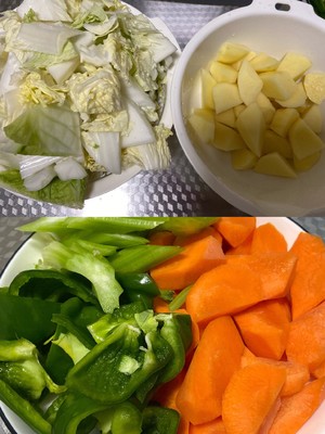 冬天的温暖—大炖菜（熬菜）的做法 步骤1