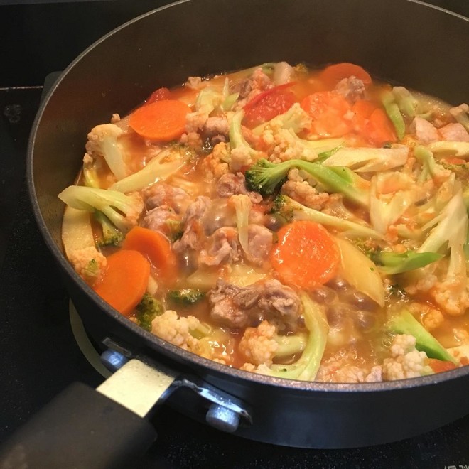 排骨汤炖菜的做法