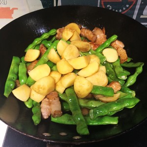 豆角土豆炖肉—东北家常炖菜的做法 步骤7