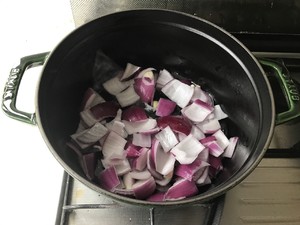 staub铸铁锅咖喱炖菜的做法 步骤4
