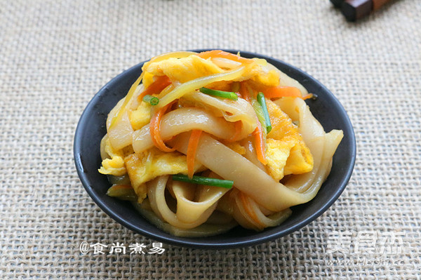广东三丝炒河粉成品图