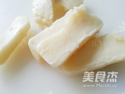 广东脆皮炸牛奶的步骤