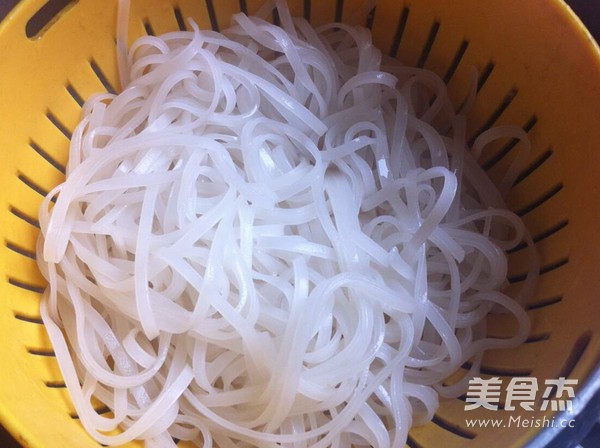 广东干炒牛河的步骤