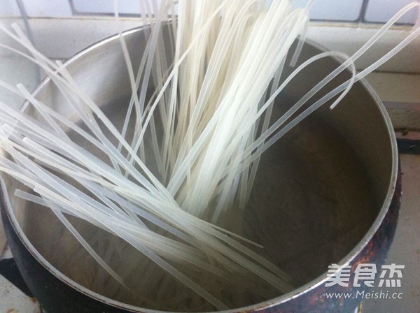 广东干炒牛河的步骤