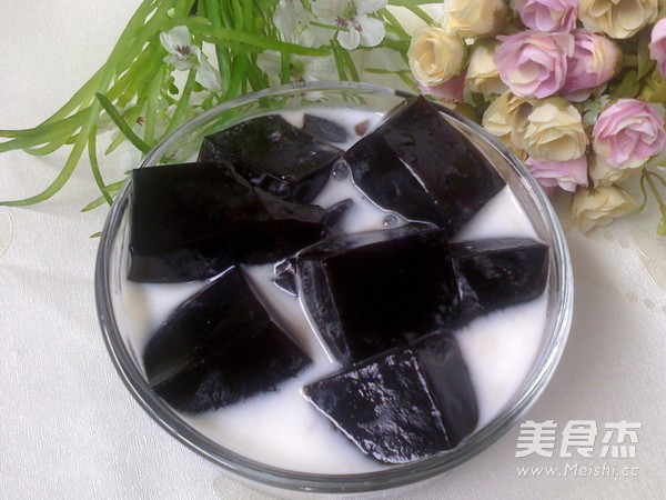 广东凉粉草成品图