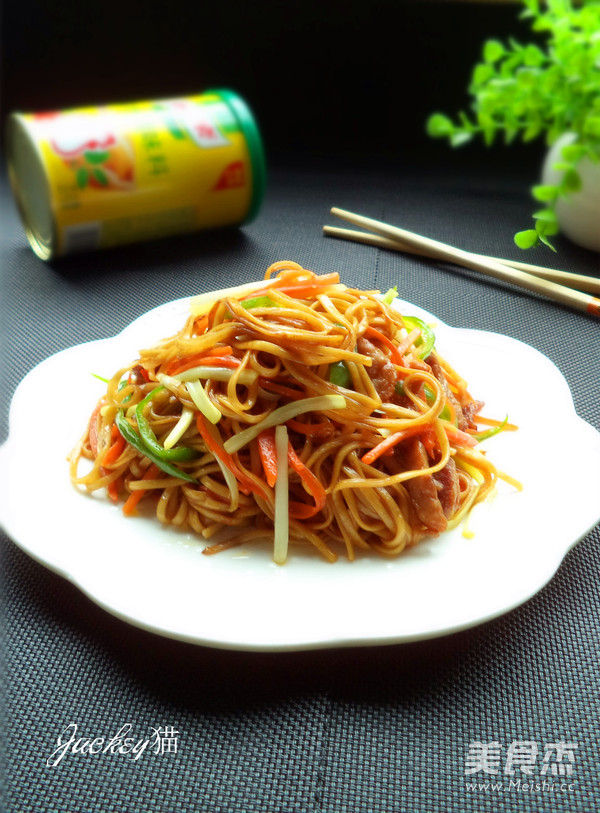 广东豉油皇炒面成品图