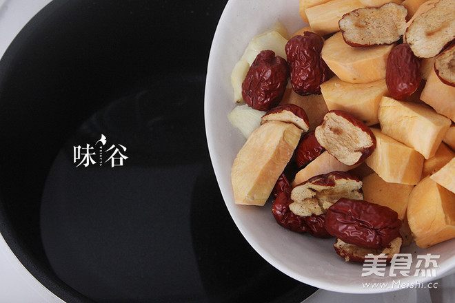 红糖老姜番薯糖水的步骤