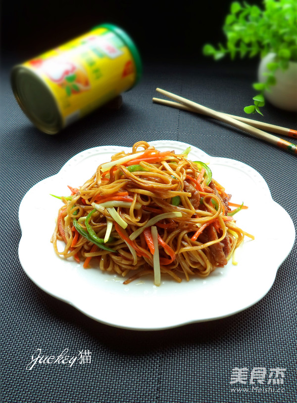 广东豉油皇炒面成品图