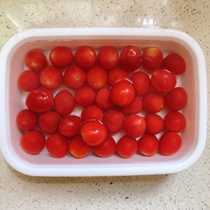 酸甜话梅小番茄的做法 步骤2