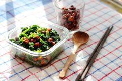 老醋菠菜花生/Vinegar spinach and peanut salad