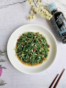 快手拌豆苗 春天的味道