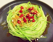 捞汁西葫芦-好吃到舔盘