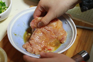 【新年家宴小菜】上海风味炸猪排的做法 步骤8