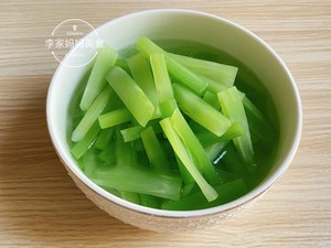 好吃的凉拌菜，酸爽开胃的做法 步骤3