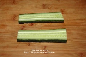 漂亮的黄瓜围片的做法 步骤1