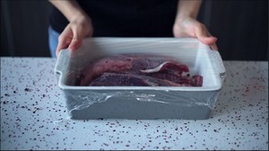 三天完美酱牛肉（内附视频）的做法 步骤6