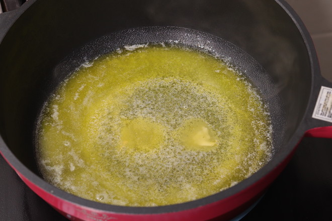 咸蛋黄海苔肉松雪花酥的步骤