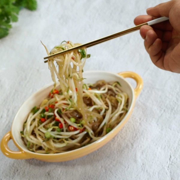炒豆芽成品图