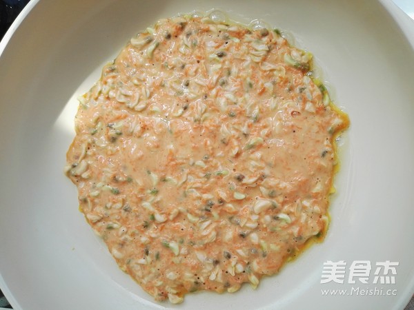 槐花饼的步骤