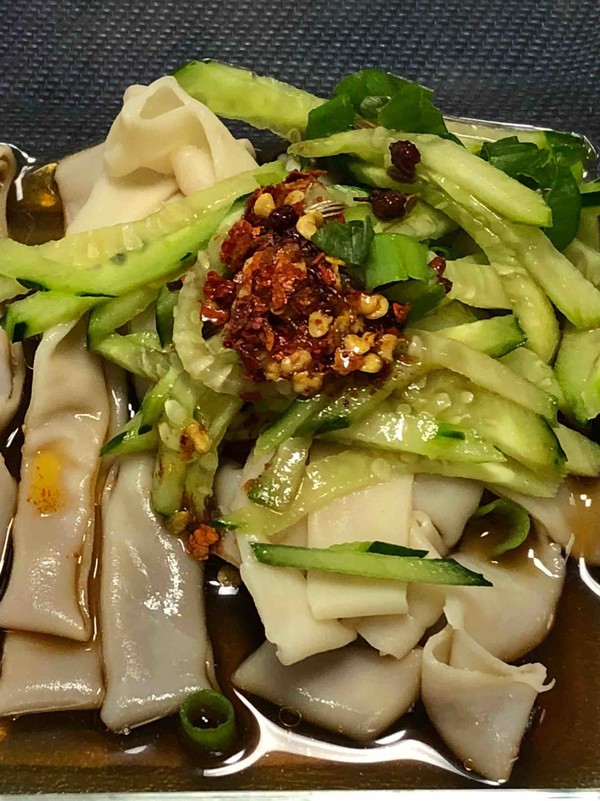 陕西凉皮成品图