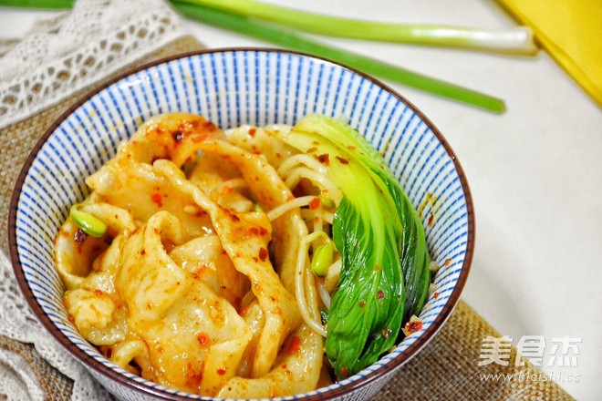 油泼扯面成品图