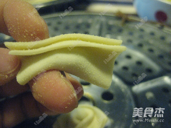 特色臊子馄饨的步骤