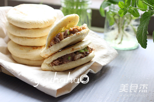 西安肉夹馍成品图