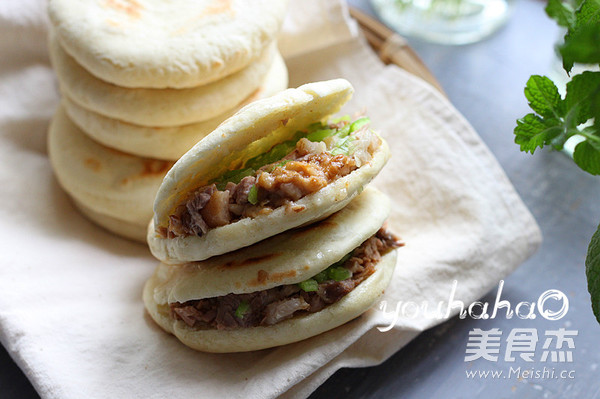 西安肉夹馍成品图
