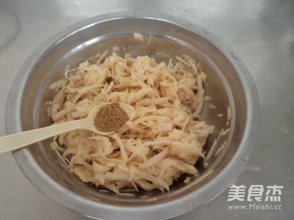 陕北洋芋擦擦的步骤