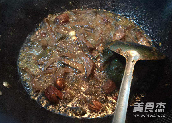 麻辣牛肉干的步骤