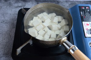 比小鲜肉还鲜的海鲜豆腐的做法 步骤4