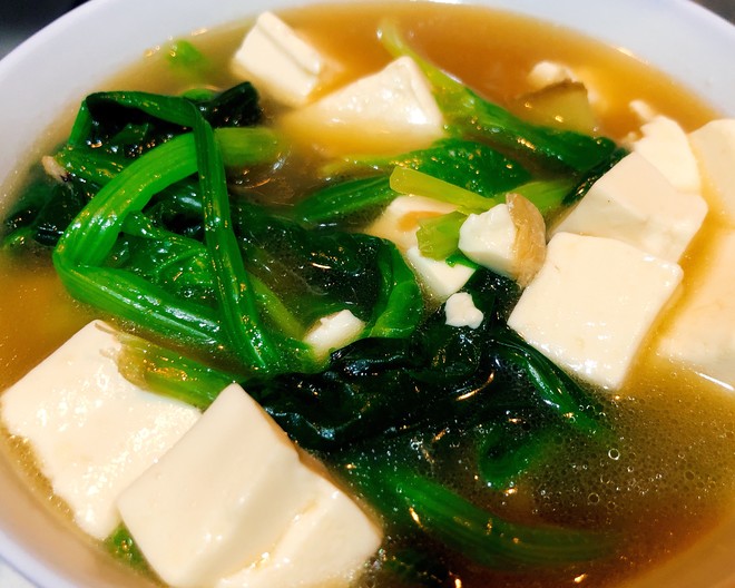 菠菜豆腐汤的做法