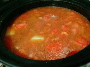 美味好喝的西红柿土豆牛腩汤的做法 步骤14