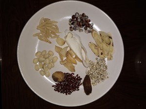 袪湿汤的做法 步骤2